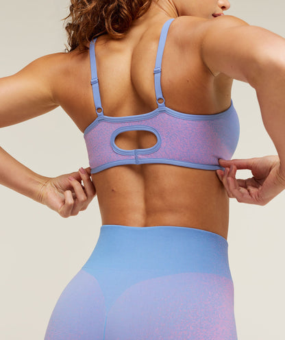 Blush Seamless Light Support Sports Bra - US 3672