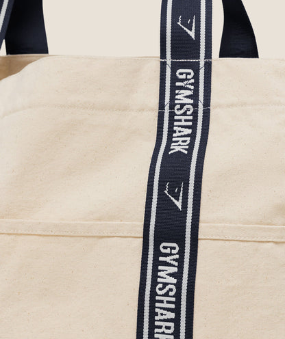 Logo Tote - US 6693