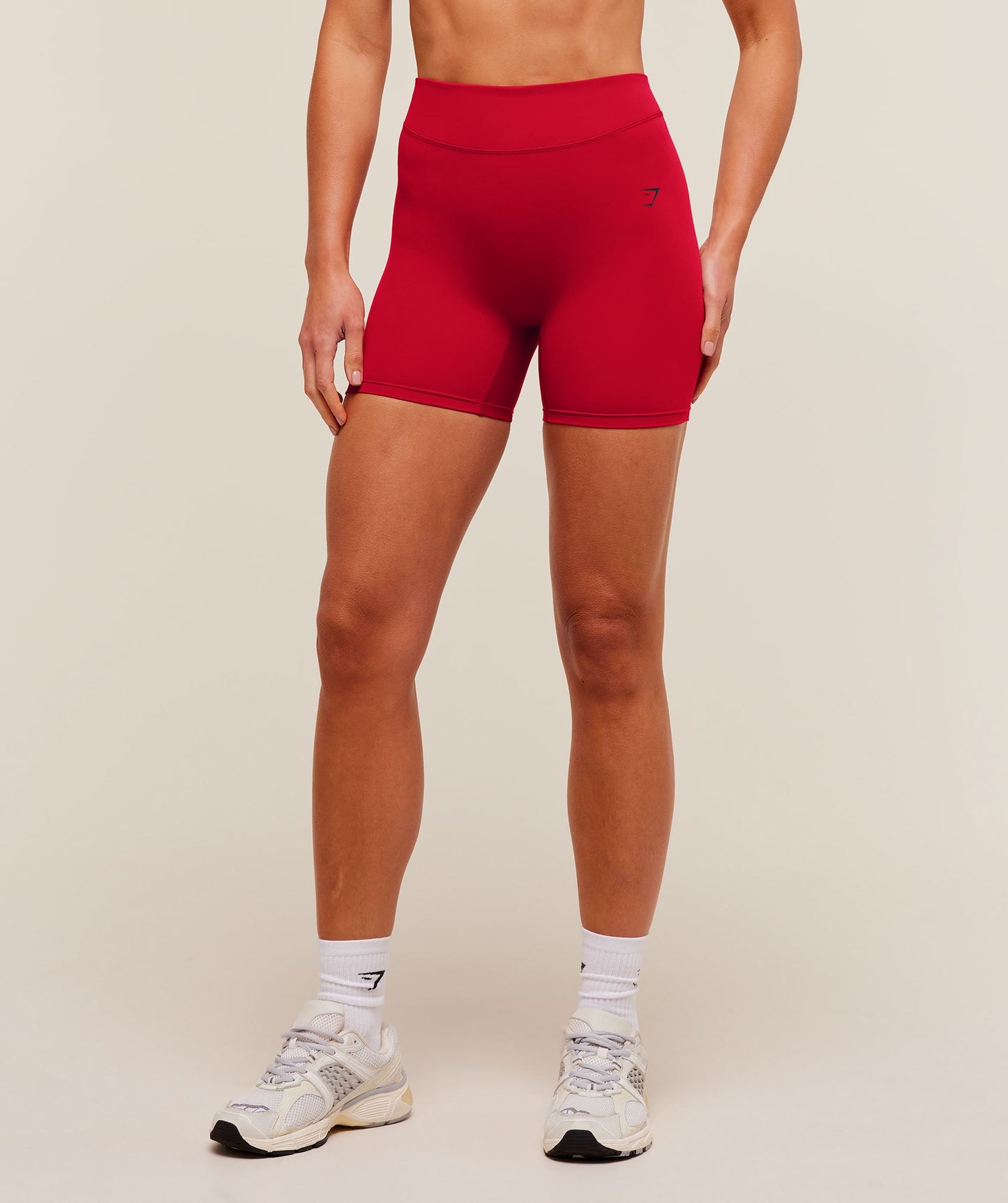 Lifting Dipped Waistband Shorts - US 0593