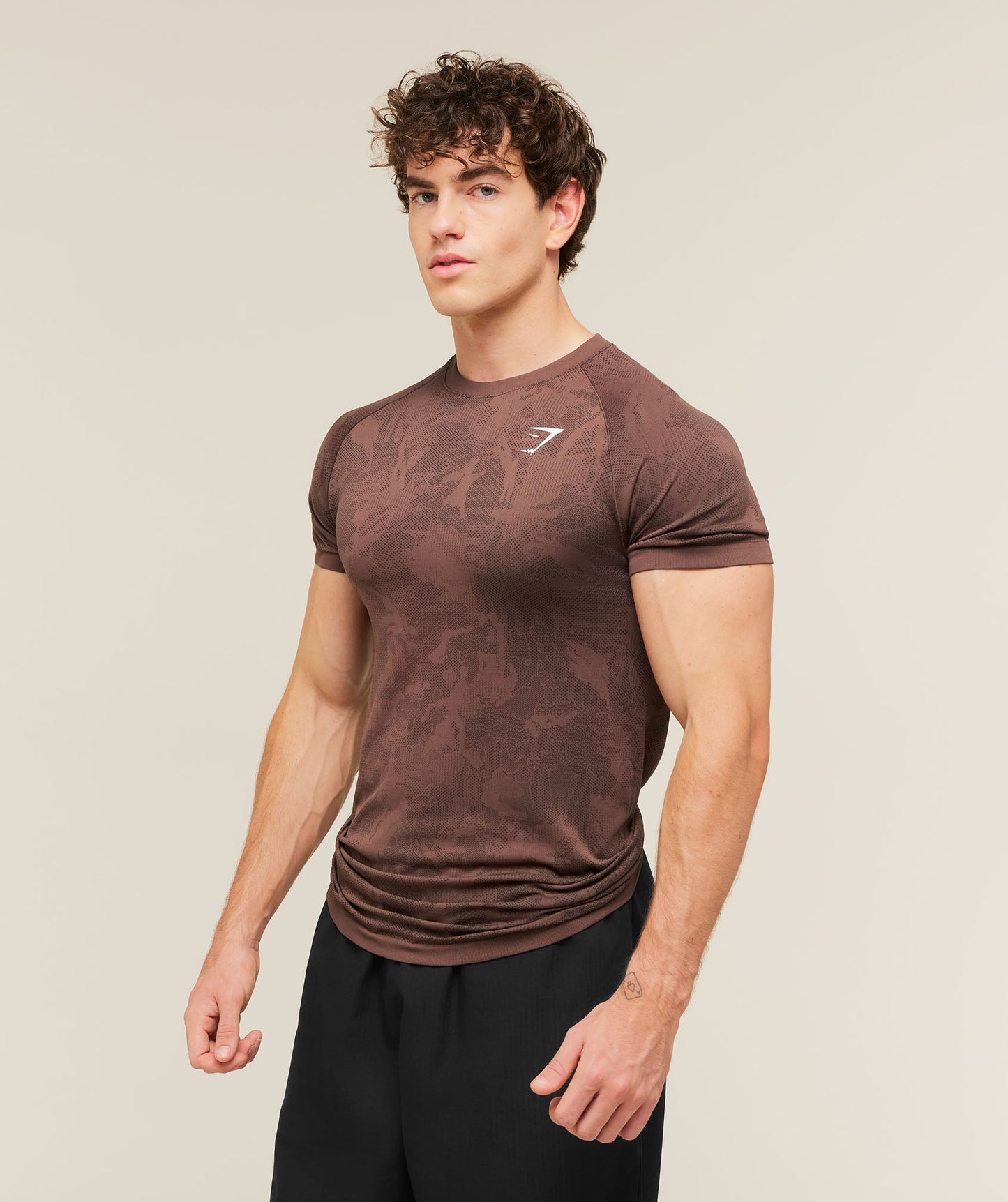 Geo Seamless T-Shirt - US 6217