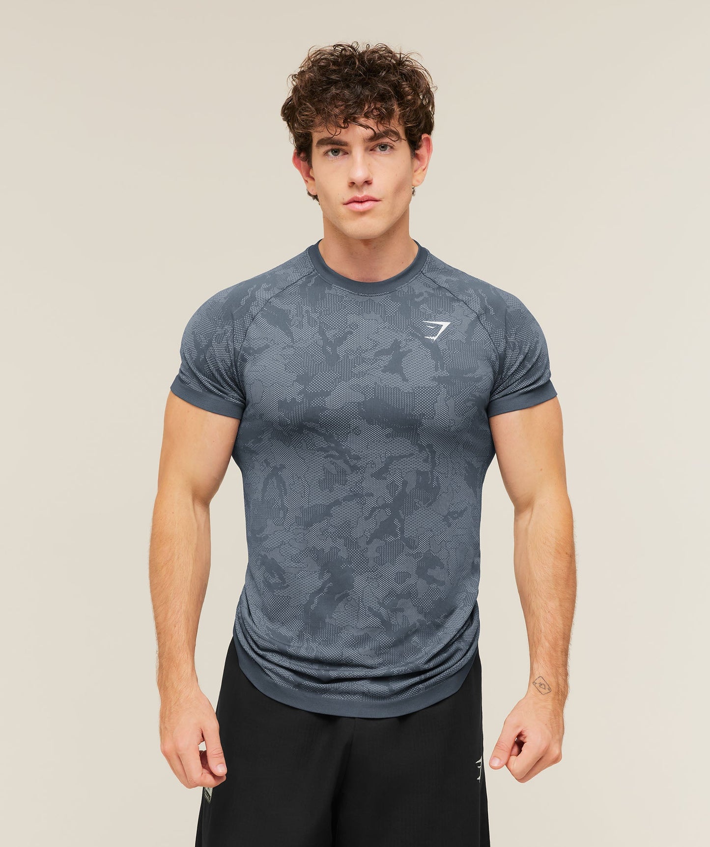Geo Seamless T-Shirt - US 7756