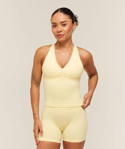 Lift Seamless Tank with Shelf - US 9376