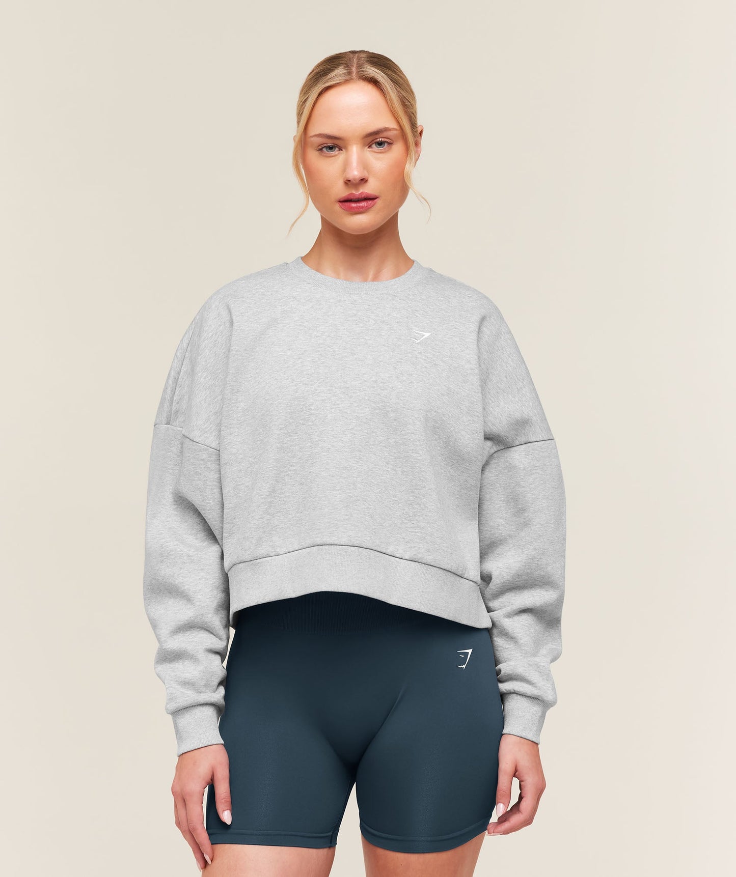 Training Oversized Boxy Sweatshirt - US 4132