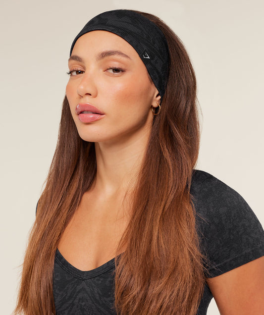 Adapt Seamless Headband - US 9277