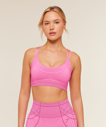 Apex Seamless Strappy Sports Bra - US 2841