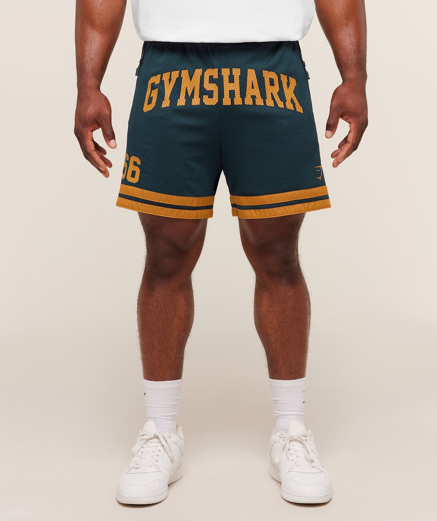Campus Mesh Shorts - US 8942