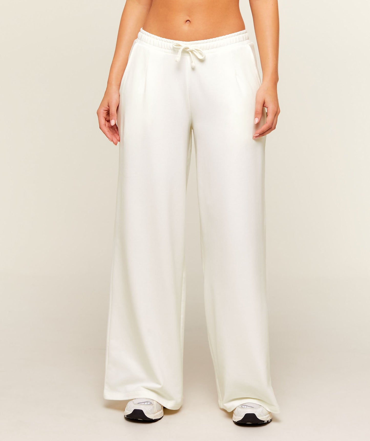 Lightweight Wide Leg Pants Regular - US 2447