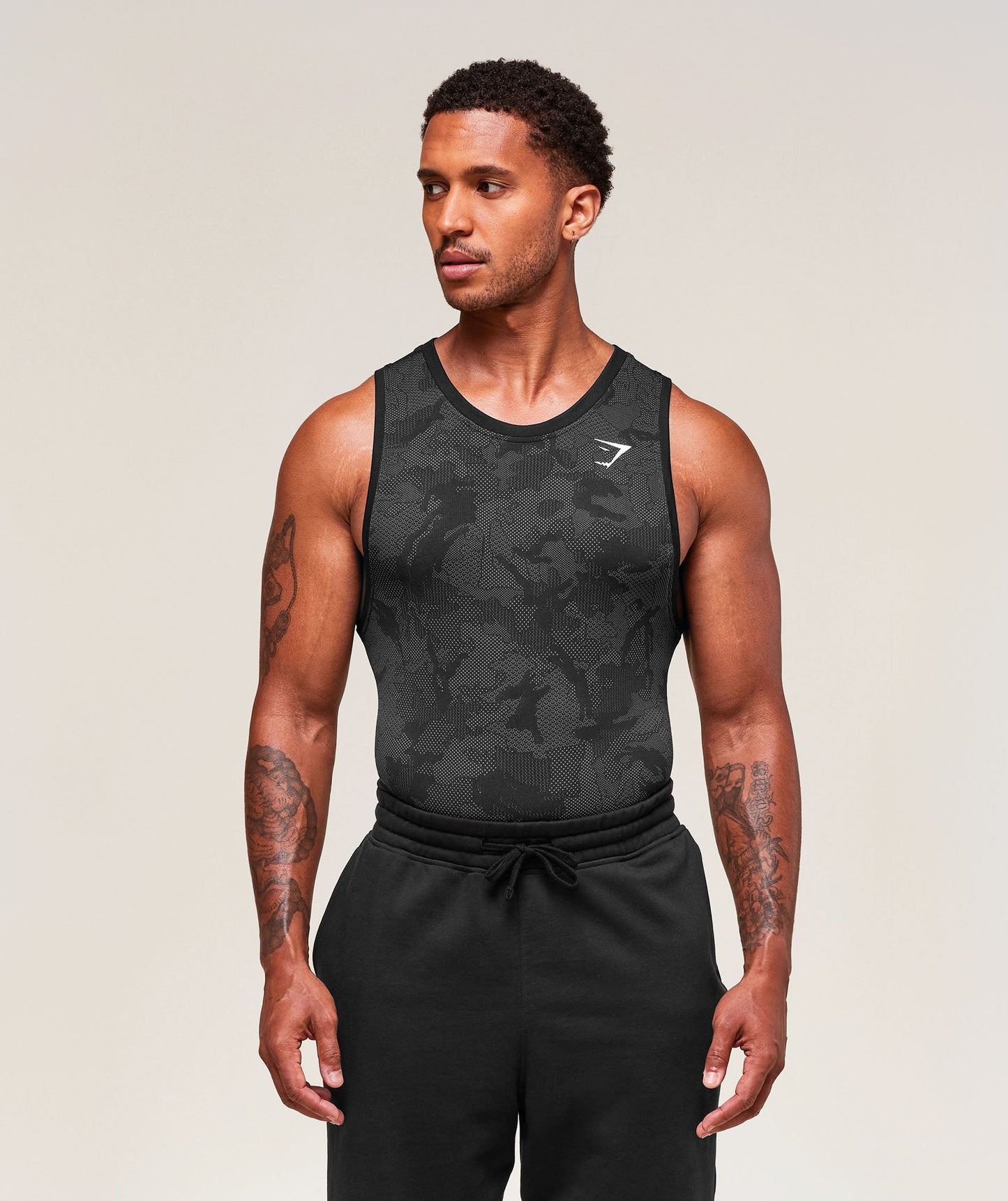 Geo Seamless Tank - US 8093