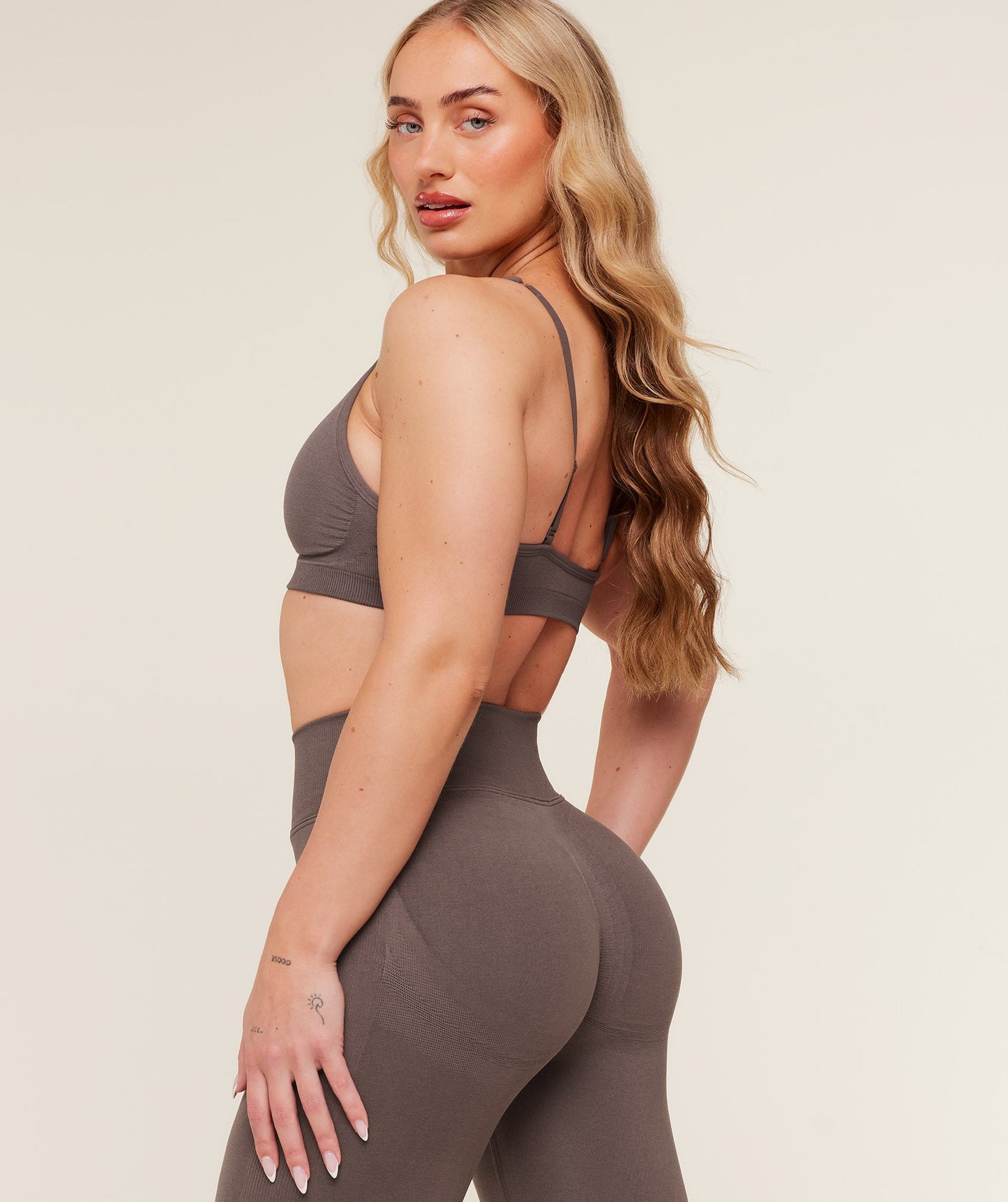 Lift Seamless Sports Bra - US 6417