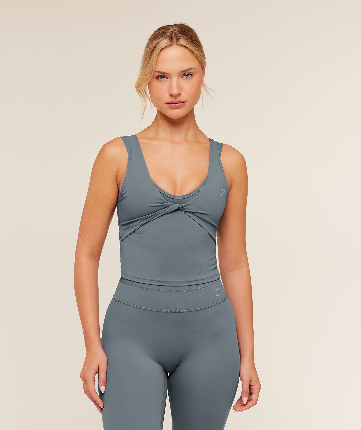 Crossover Back Leggings - US 6829
