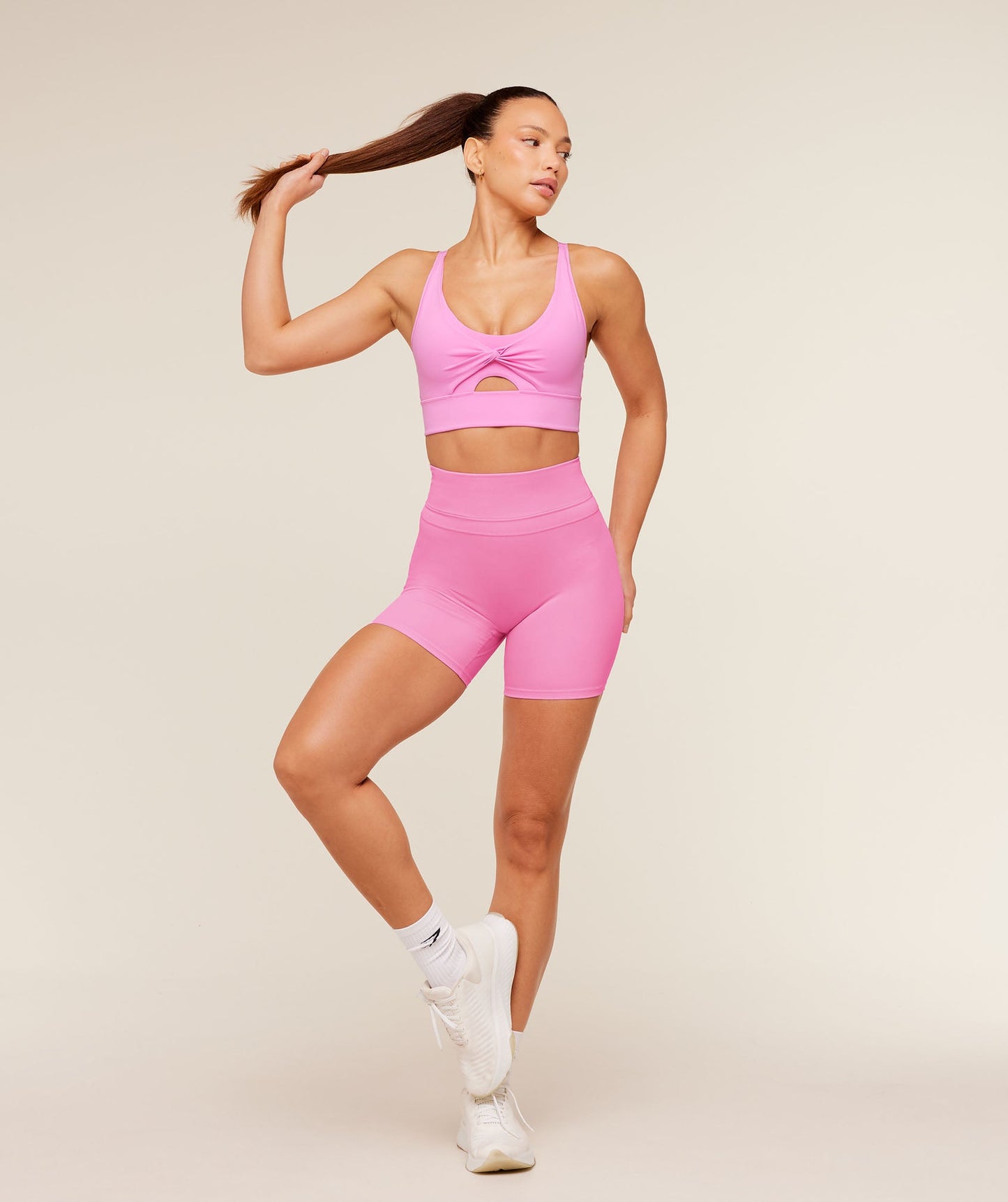 Twist Front Sports Bra - US 1082