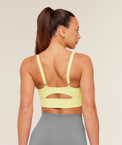Twist Front Sports Bra - US 8522