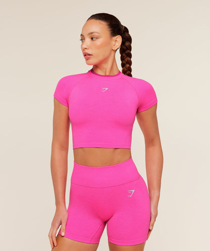 Interval Seamless Short Sleeve Crop Top - US 3920