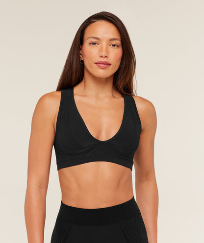 Luxe Light Support Sports Bra - US 5370