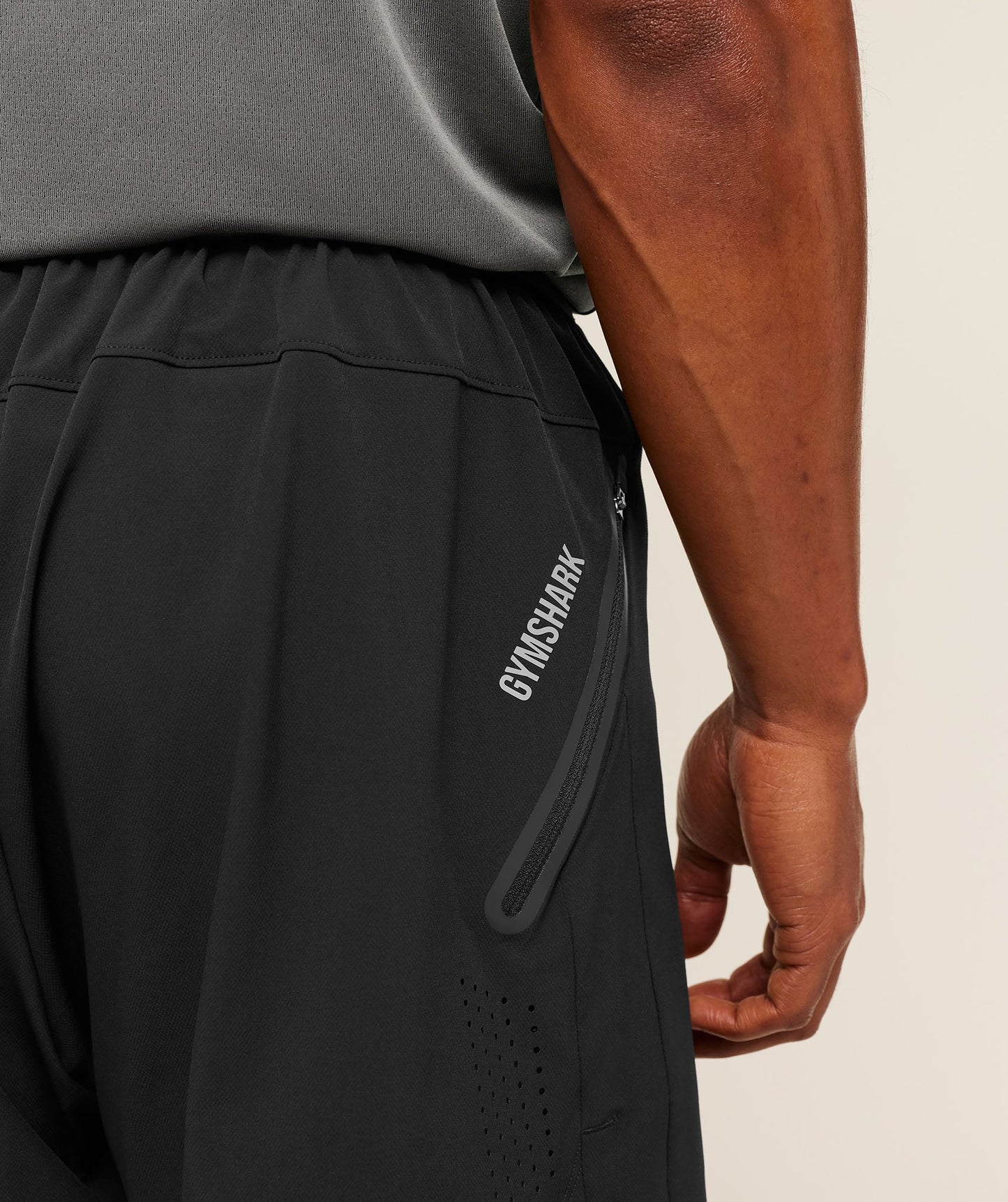 Sport Hybrid 6\" Shorts - US 6612