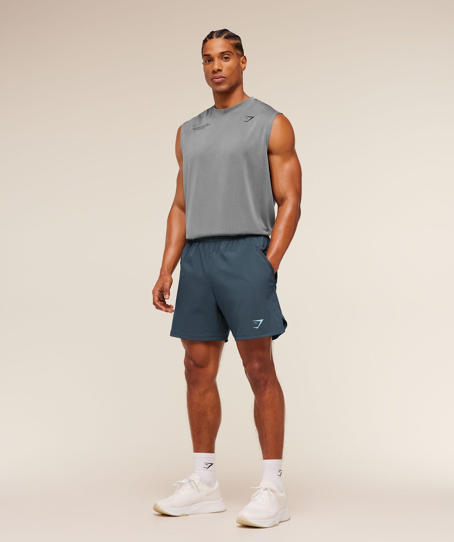 Sport Hybrid 6\" Shorts - US 8749