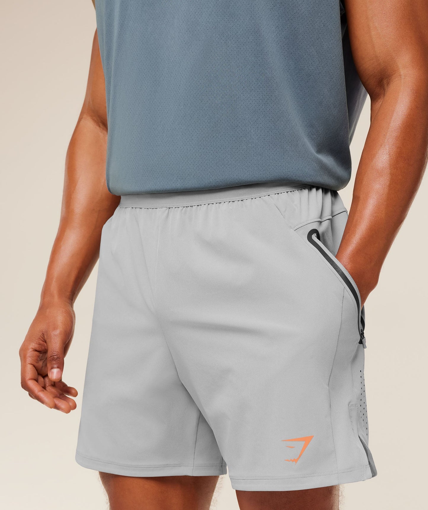 Sport Hybrid 6\" Shorts - US 8483