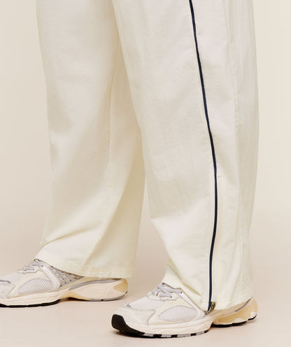To From Pants - US 0571