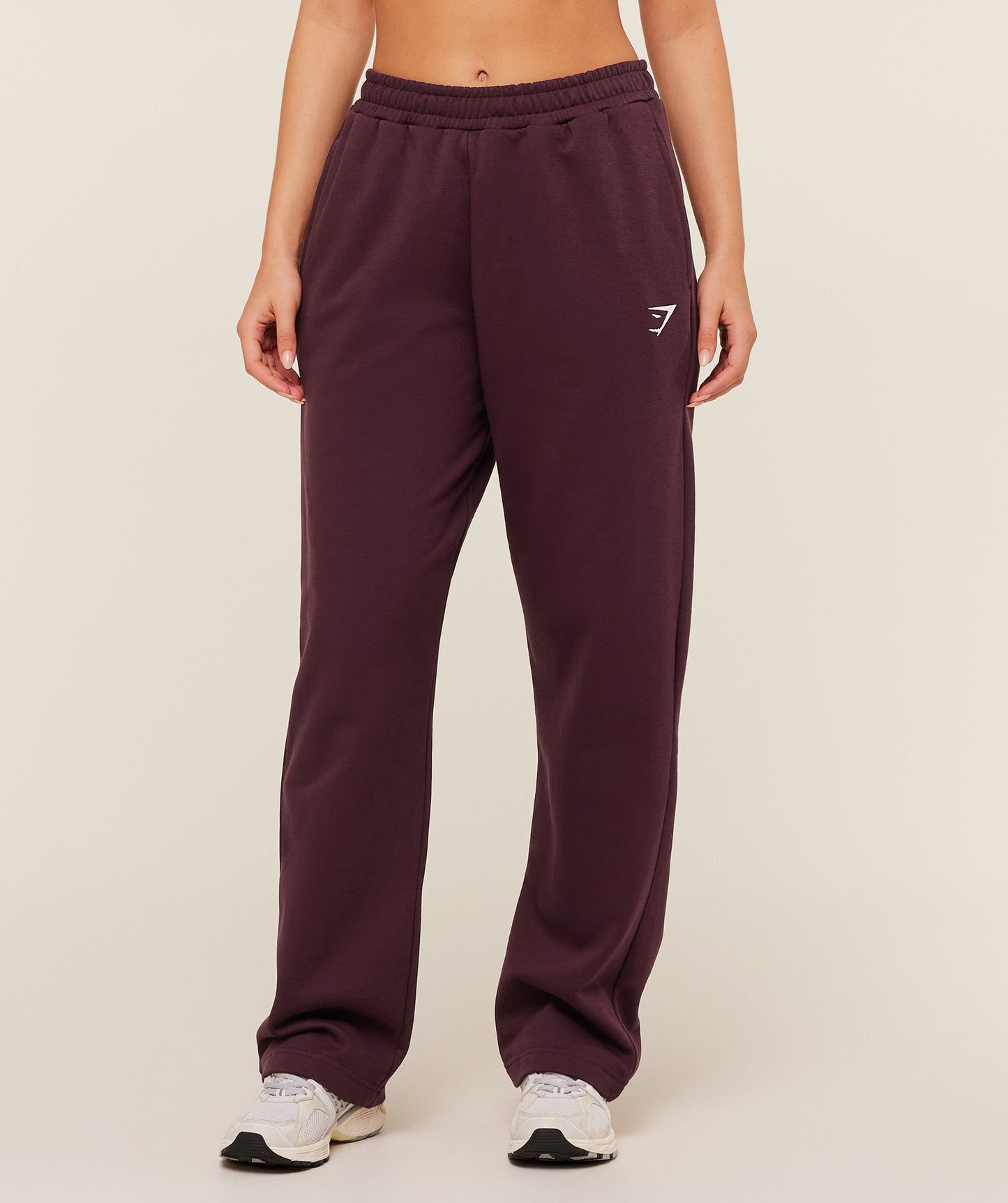 Training Fleece Straight Leg Regular Joggers - US 0189