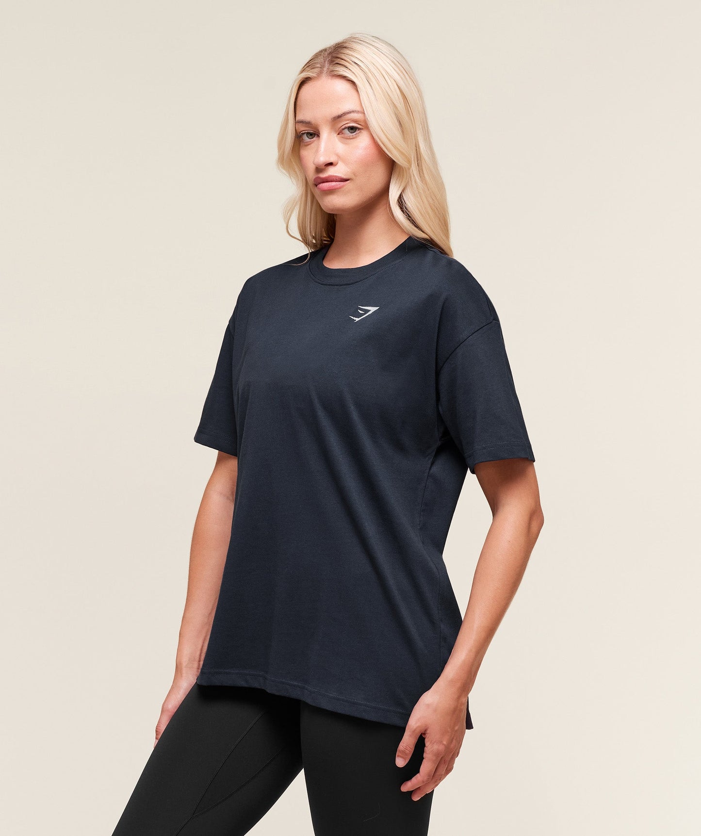 Training Oversized T-Shirt - US 4113